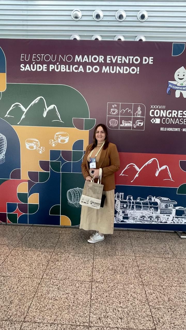 Andressa Schmidt no XXXVIII Congresso CONASEMS